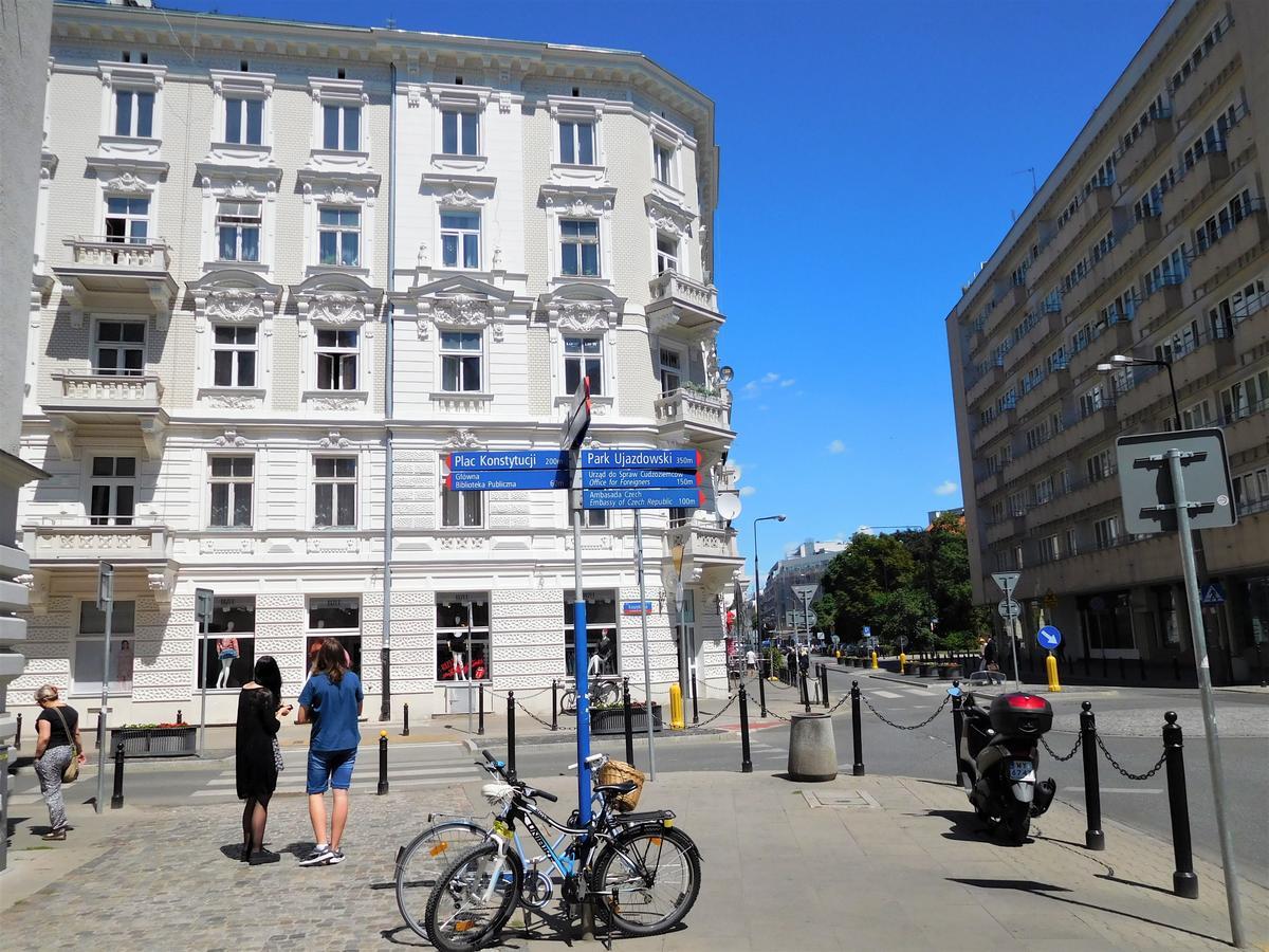 Mieszkanko Na Konstytucji Varsóvia Exterior foto